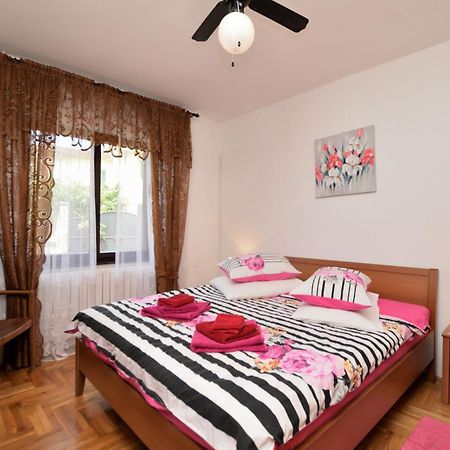 Rooms Tomc Fuškulin Exteriér fotografie