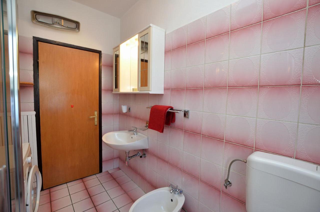 Rooms Tomc Fuškulin Exteriér fotografie